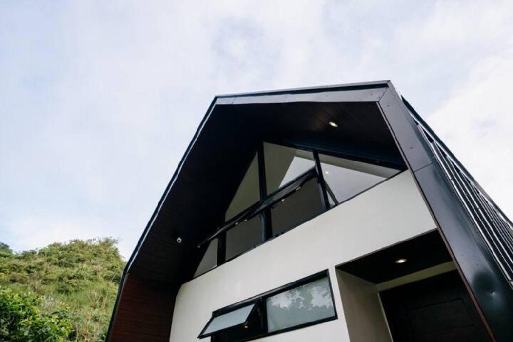 Grey Rock Mountain Cabin W/ Jacuzzi Balamban Exterior photo